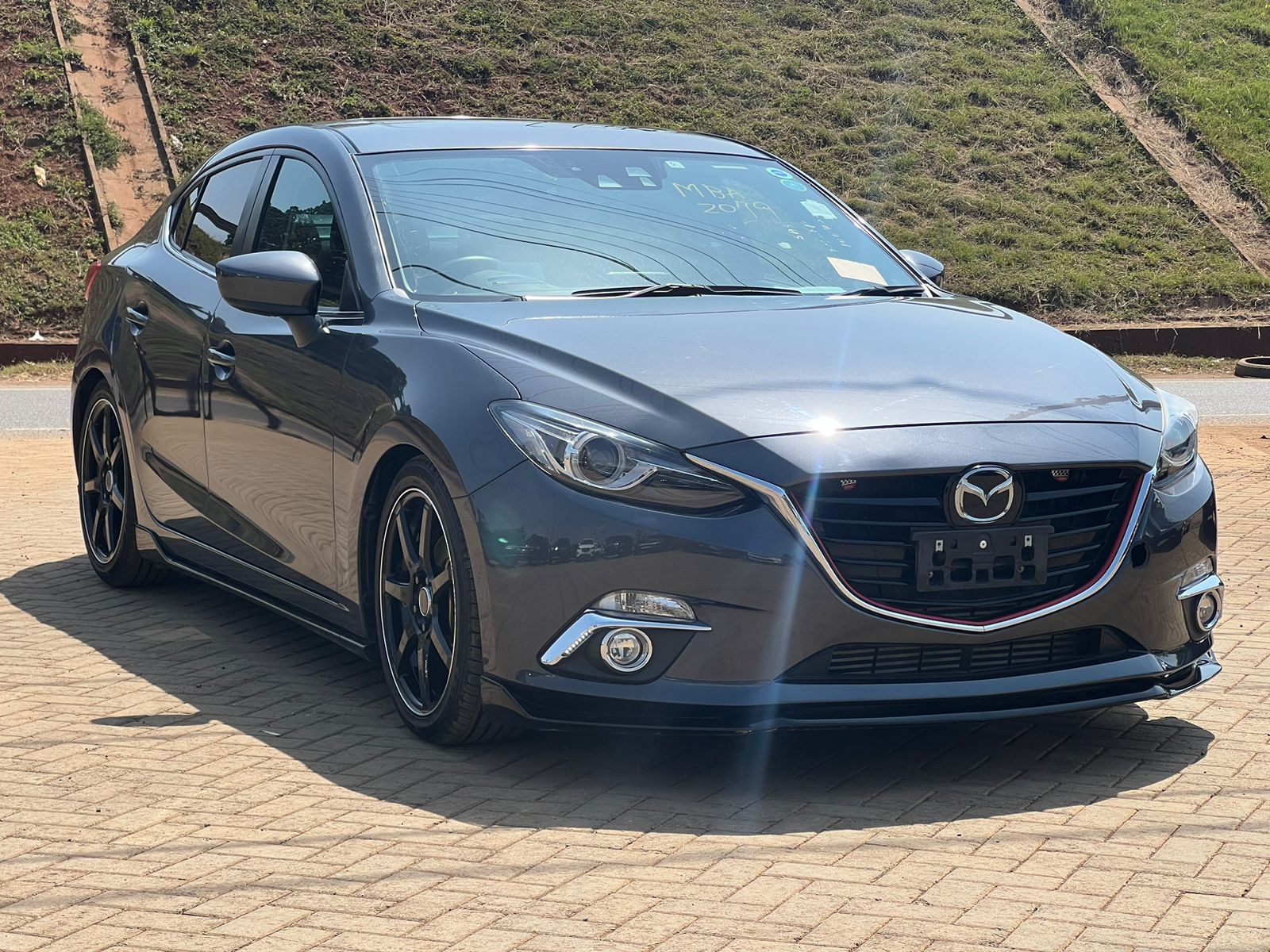 Mazda Axela Sport (REF4333-MAZ)