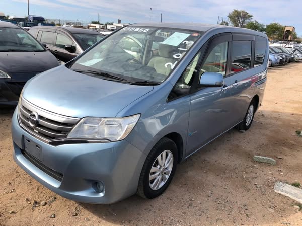 Nissan Serena S-Hybrid (REF9370-NIS)